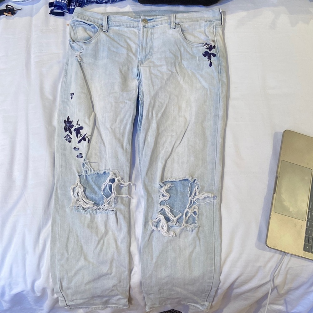 Jeans